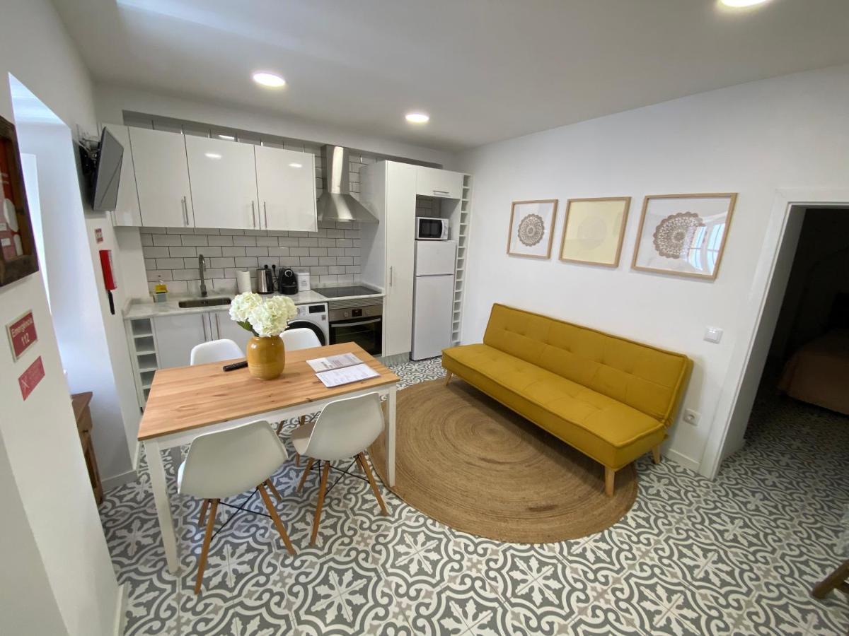 Estudio Da Moeda Évora Esterno foto